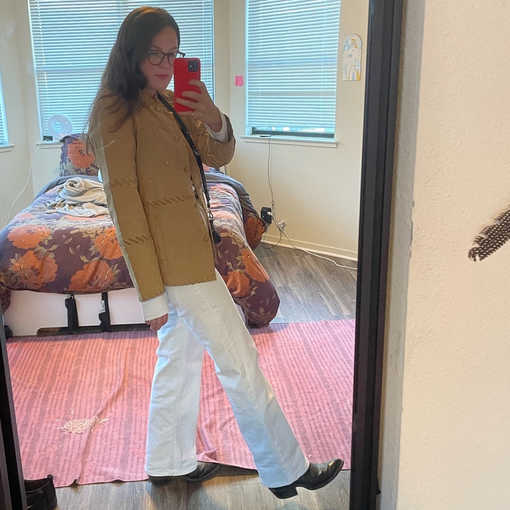 Meet your Posher, Kendra